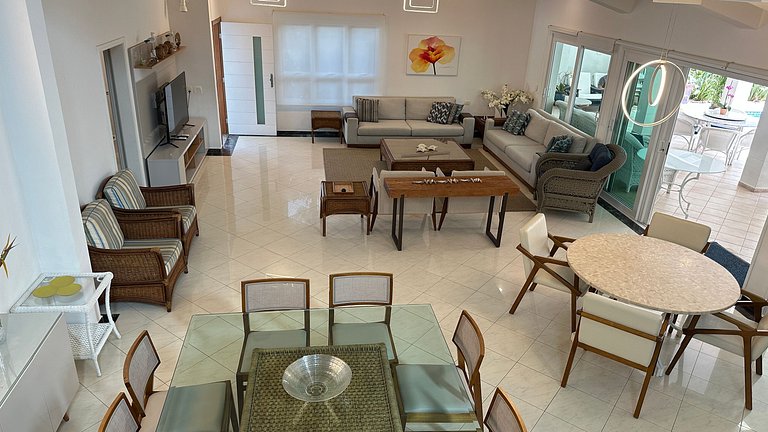 Alto Padrão na Riviera | 7 Quartos | Mód 19