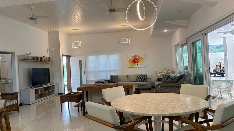 Casa de Alto Padrão na Riviera @aluguel.riviera