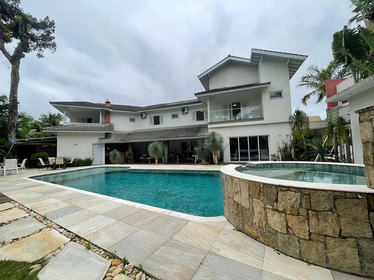 Alto Padrão | 6 Suítes | Riviera @aluguel.riviera