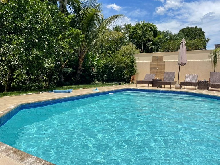 Linda Casa Térrea na Riviera | 4 Suítes | Mód. 21