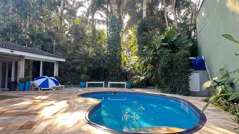 A Melhor da Riviera! 5 Suítes | Piscina Aquecida