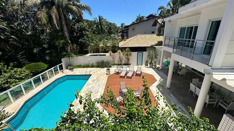 Tranquila e Espaçosa Casa na Riviera | 4 Suítes