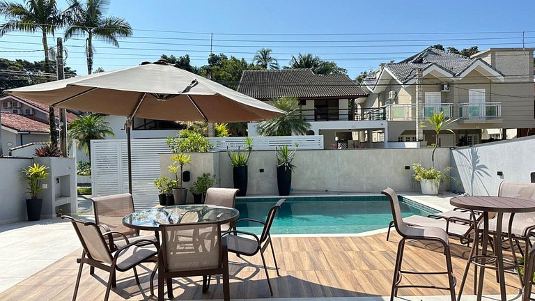Linda e Moderna Casa Riviera | 5 Suítes| Mód 26