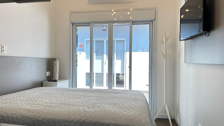 Linda e Moderna Casa Riviera | 5 Suítes| Mód 26