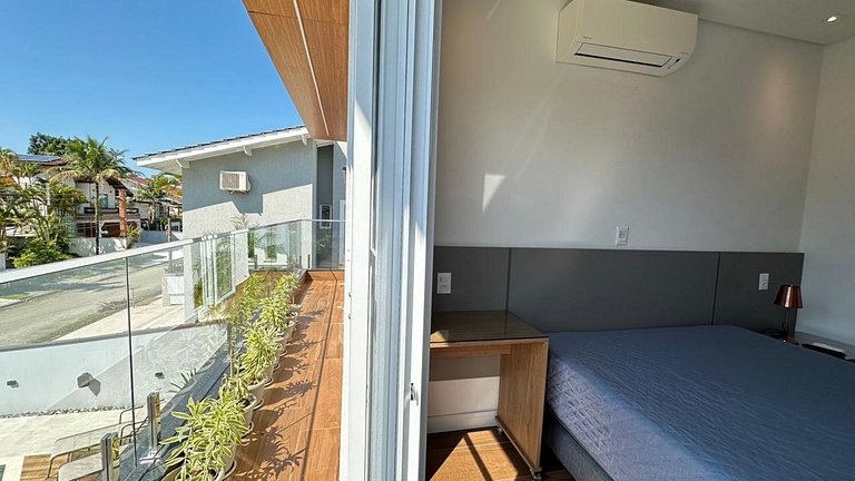 Linda e Moderna Casa Riviera | 5 Suítes| Mód 26