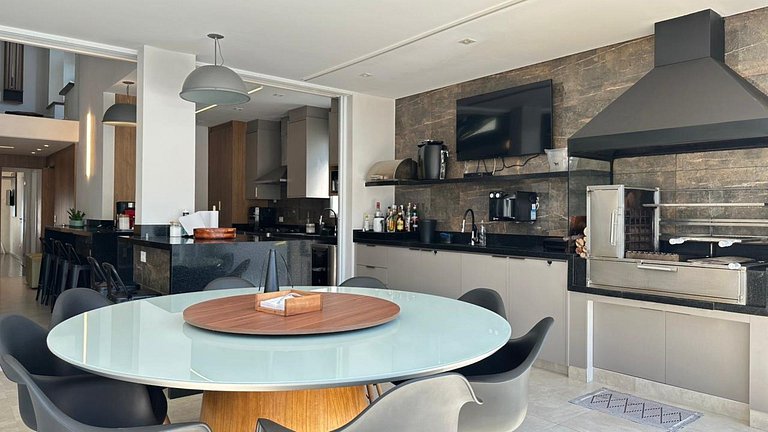 Linda e Moderna Casa Riviera | 5 Suítes| Mód 26