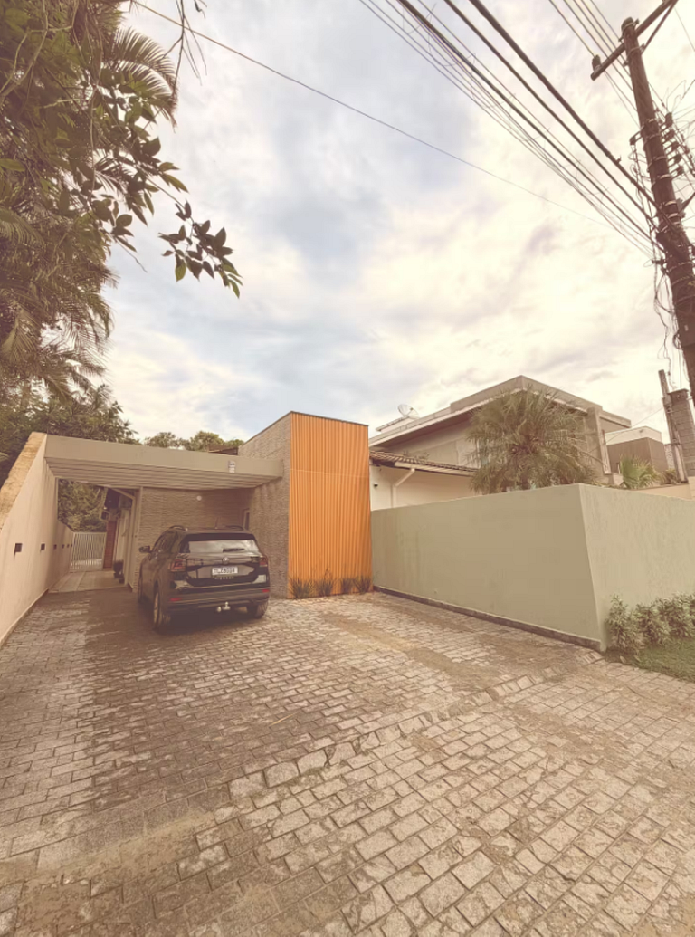 Linda Casa Térrea na Riviera | 4 Suítes | Mód. 21